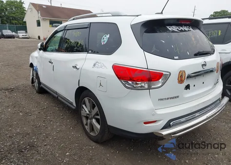 2013 Nissan Pathfinder Platinum z USA, uszkodzony, nr VIN 5N1AR2MM9DC674120